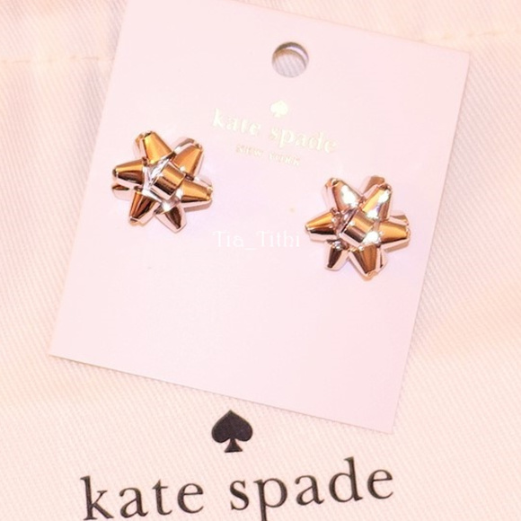 Kate Spade Bow Studs 🎉Host Pick🎉 - Picture 3 of 3